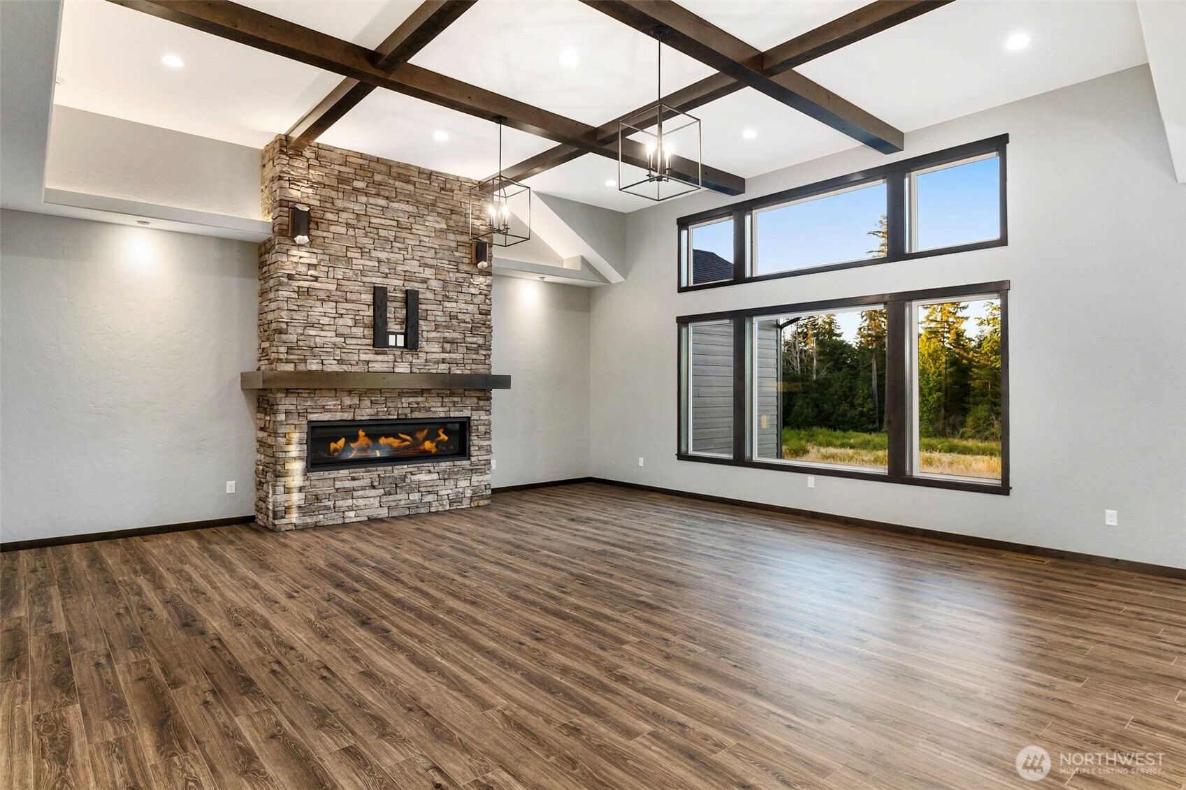 200 SE Sister Meadows Lane
