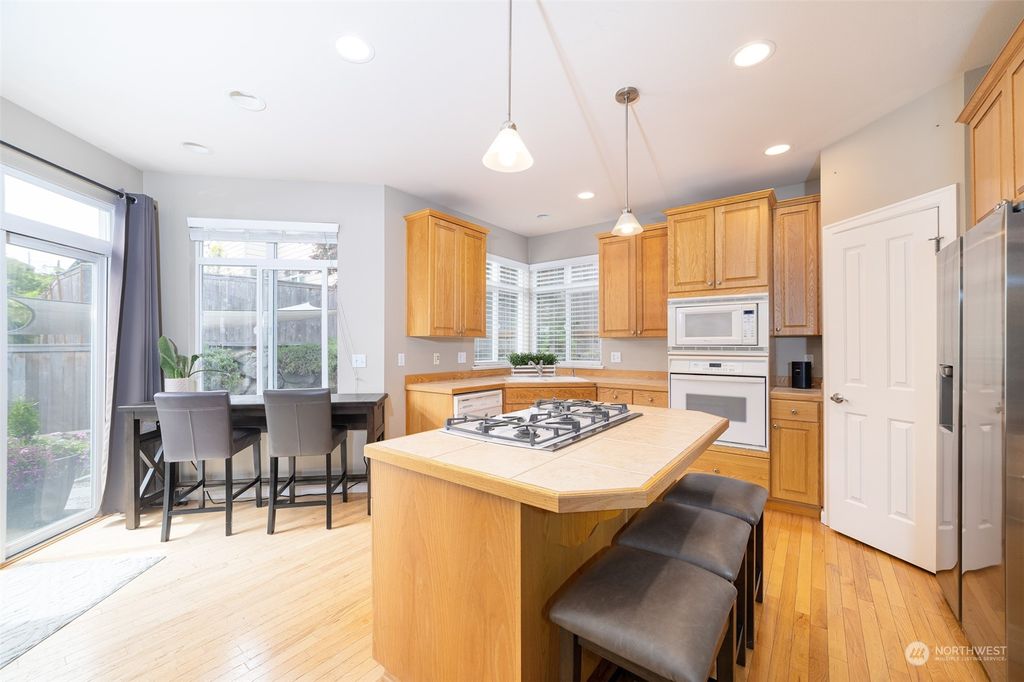 Photo of 16032 SE 250th Court, Covington, WA 98042 (MLS # 2296632)