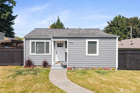 Photo of 4905 N 30th Street, Tacoma, WA 98407 (MLS # 2567645)