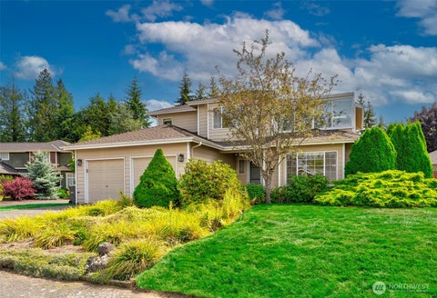 Photo of 637 Washington Place SW, Mukilteo, WA 98275 (MLS # 2575329)