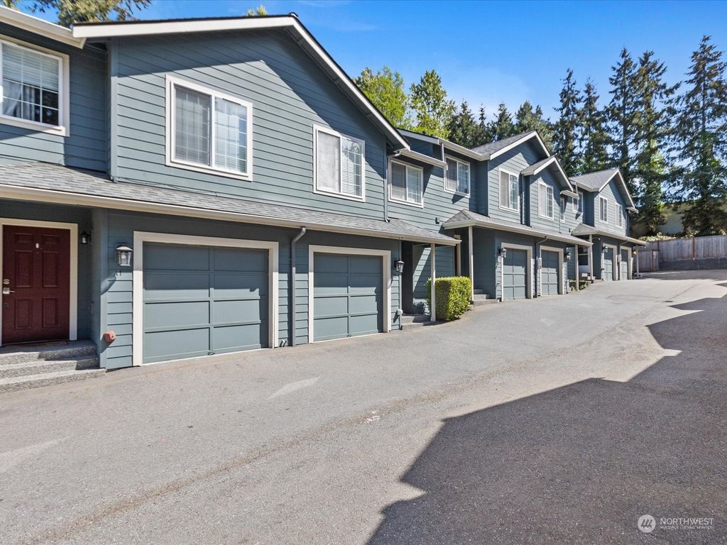 Photo of 15633 44th Avenue W #A2, Lynnwood, WA 98087 (MLS # 2235728)