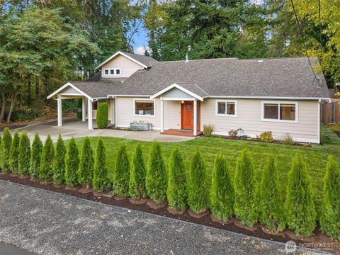 Photo of 12634 NE 95th Street, Kirkland, WA 98033 (MLS # 2442519)