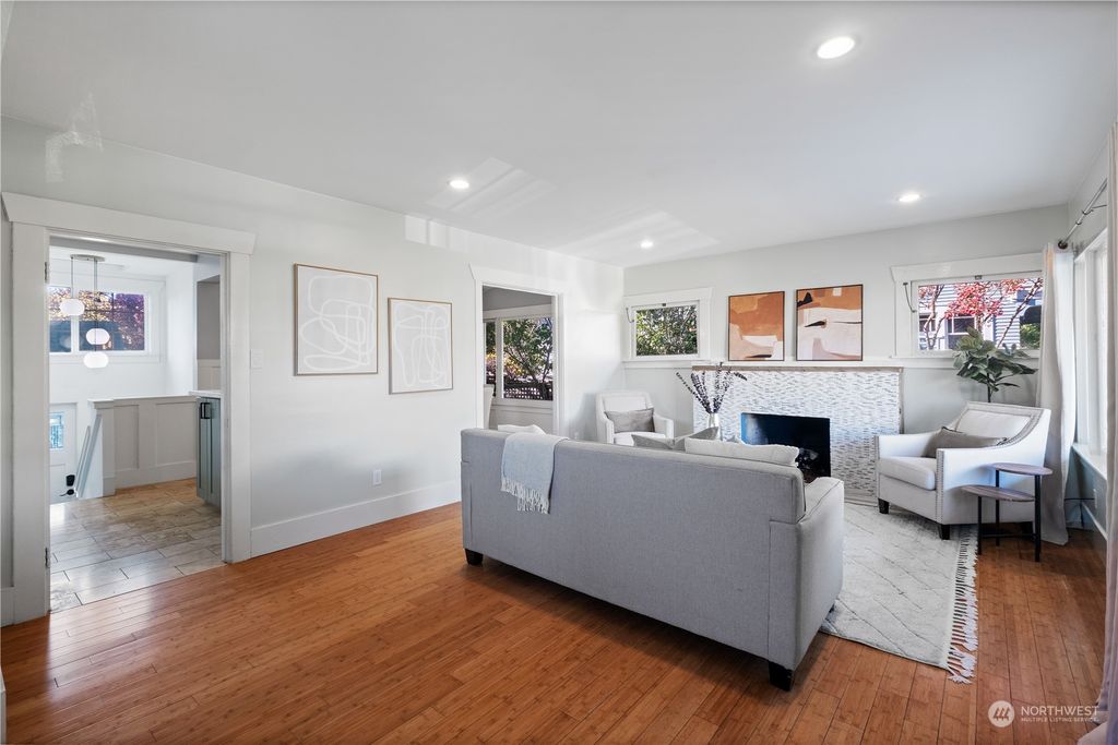 Photo of 2847 NW 61st Street, Seattle, WA 98107 (MLS # 2175953)