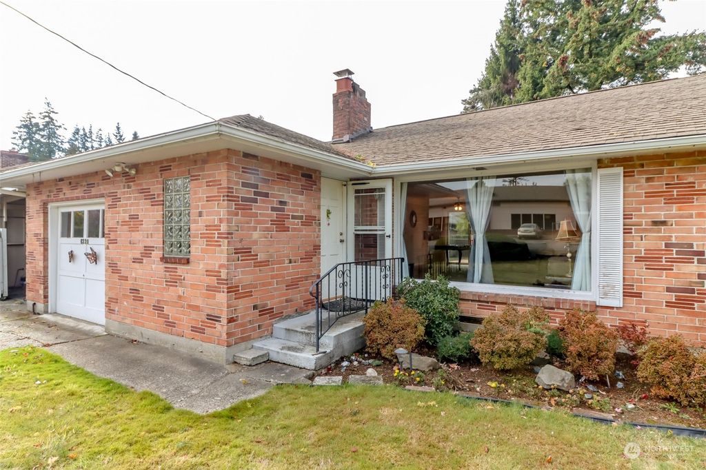 Photo of 6220 East Drive, Everett, WA 98203 (MLS # 2015168)