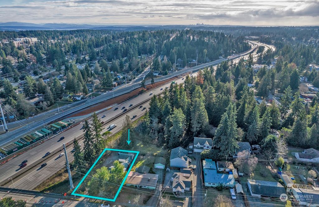 Photo of 351 NE 185th Street, Shoreline, WA 98155 (MLS # 2192316)