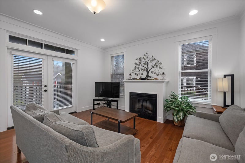 267 Compass Street