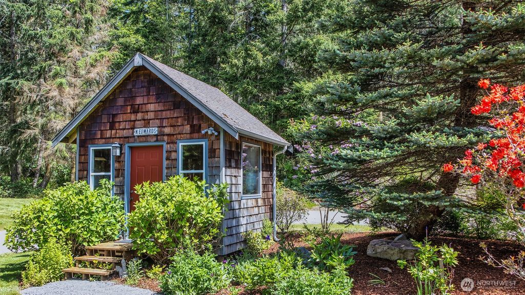 Photo of 157 S Edwards Road, Port Townsend, WA 98368 (MLS # 2524098)