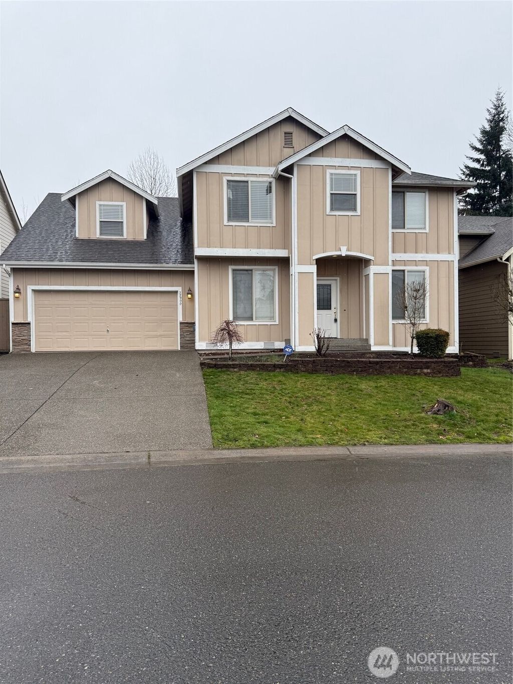 Photo of 37900 35th Way S, Auburn, WA 98001 (MLS # 2483401)