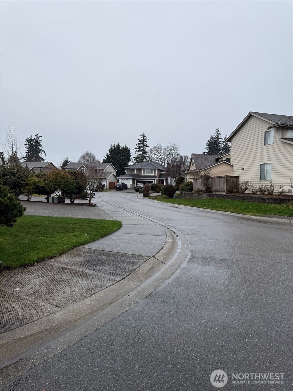 Photo of 37900 35th Way S, Auburn, WA 98001 (MLS # 2483401)