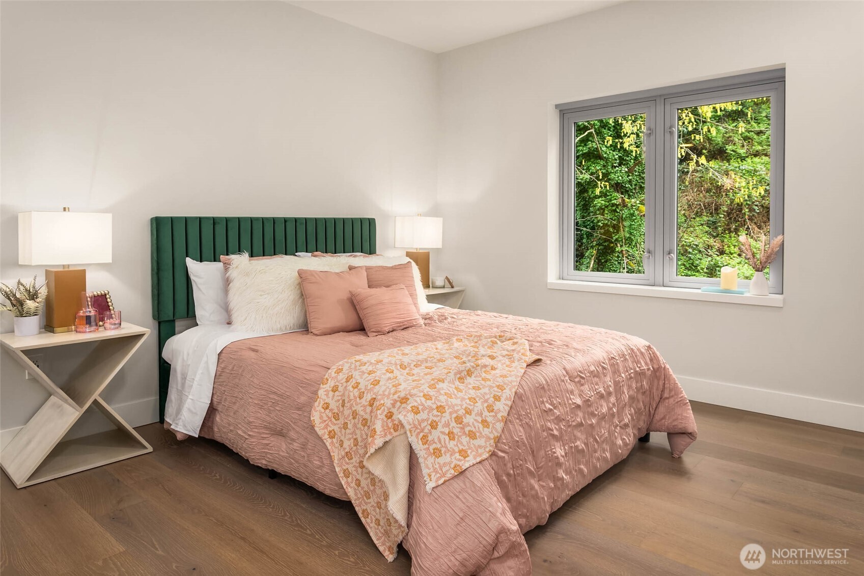 1250 Alki Avenue SW 3H