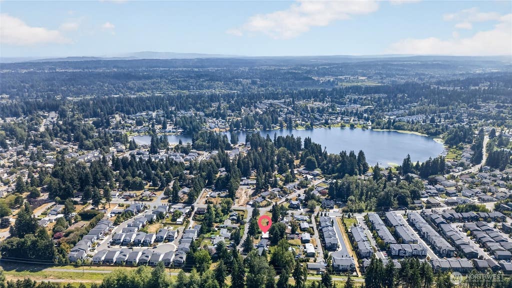 Photo of 1204 Darben Place, Lynnwood, WA 98087 (MLS # 2568750)
