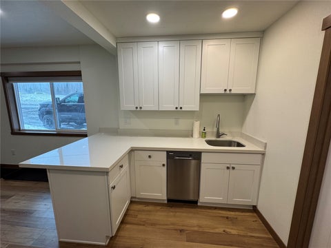 Photo of 30 Milwaukee Lane #1B, Snoqualmie Pass, WA 98068 (MLS # 2595332)
