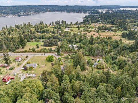 A home in Poulsbo