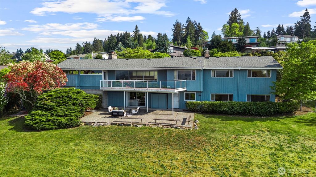 Photo of 14508 SE 50th Street, Bellevue, WA 98006 (MLS # 2516970)