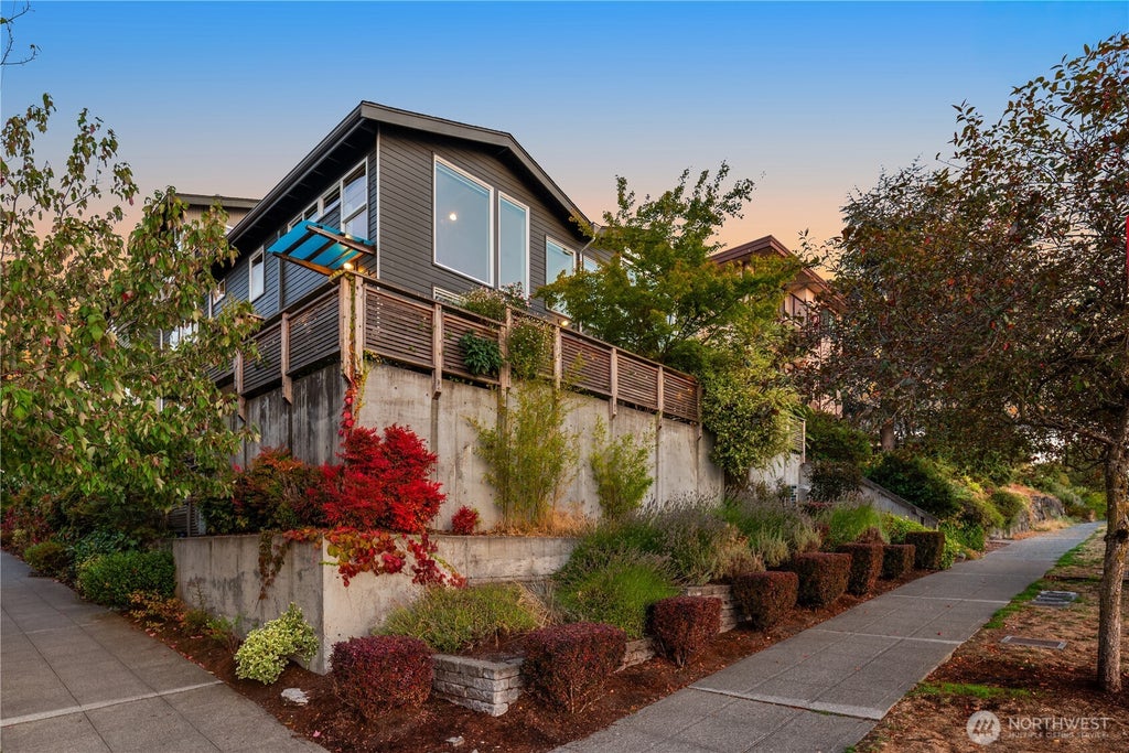 Photo of 4121 SW Edmunds Street, Seattle, WA 98116 (MLS # 2582242)