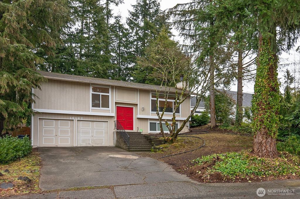 Photo of 16162 139th Place SE, Renton, WA 98058 (MLS # 2333464)
