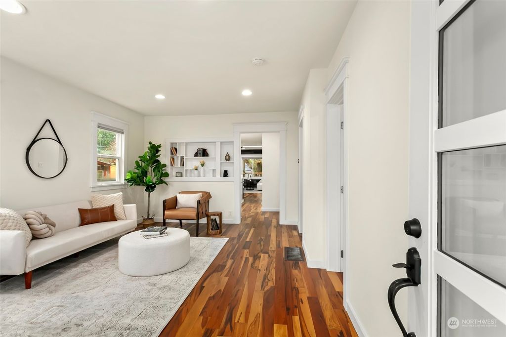 Photo of 7117 31st Avenue SW, Seattle, WA 98126 (MLS # 2314356)