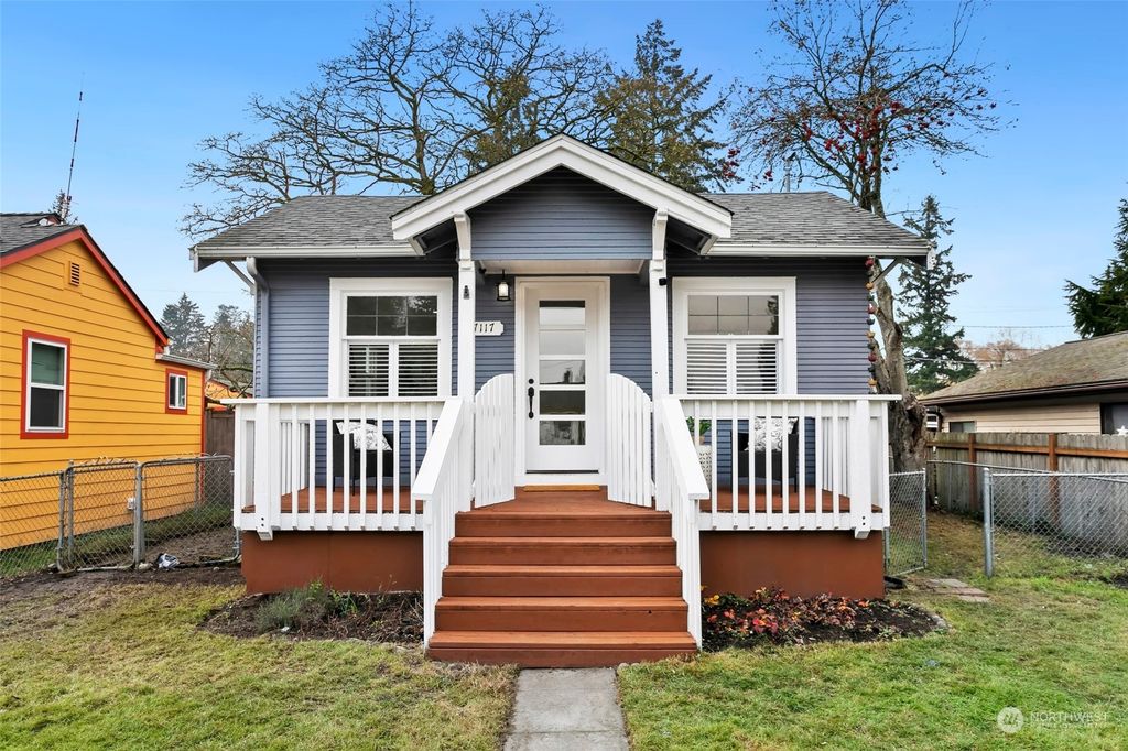 Photo of 7117 31st Avenue SW, Seattle, WA 98126 (MLS # 2314356)