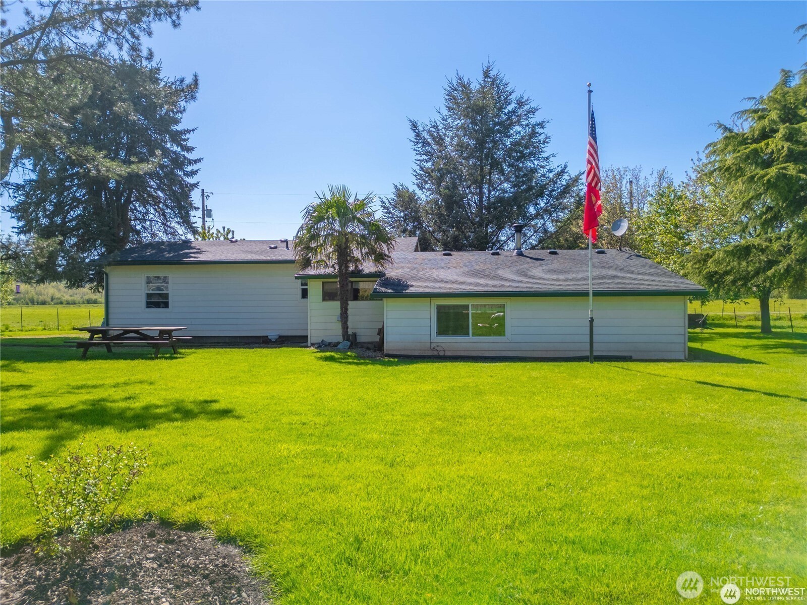 25307 NE 212th Avenue