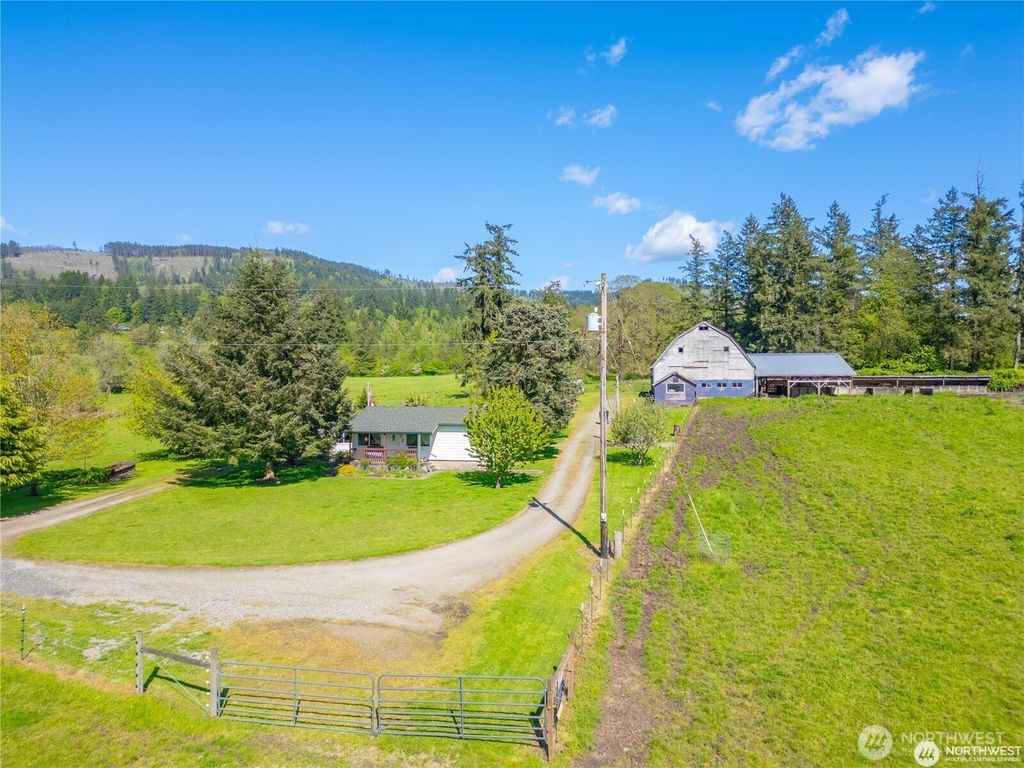 Photo of 25307 NE 212th Avenue, Battle Ground, WA 98604 (MLS # 2507629)