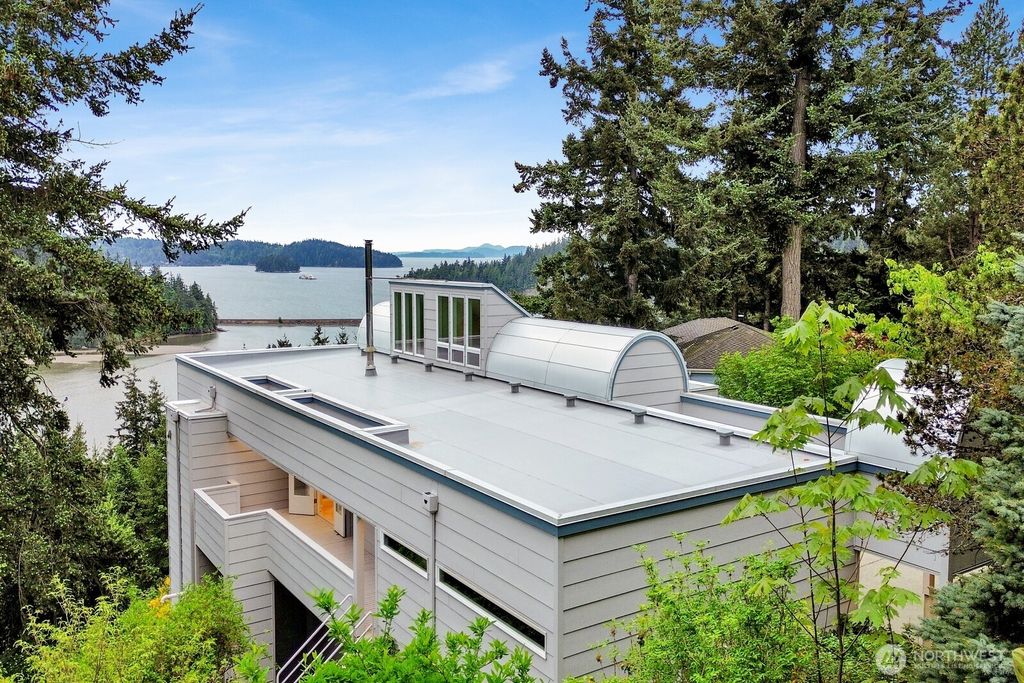 Photo of 213 Sea Pines Lane, Bellingham, WA 98229 (MLS # 2516712)