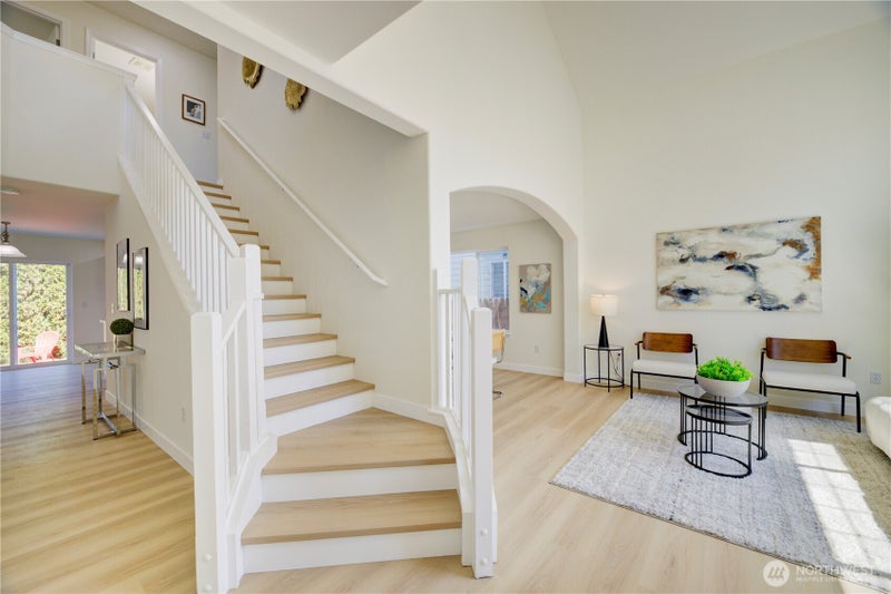 5128 NE 11th Street