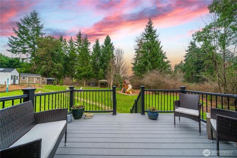 Photo of 5901 45th Avenue Ct E, Tacoma, WA 98443 (MLS # 2471687)