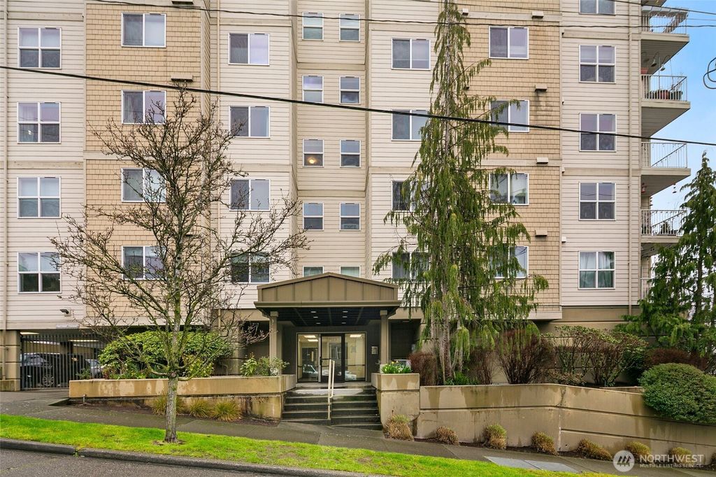 Photo of 3120 SW Avalon Way #402, Seattle, WA 98126 (MLS # 2487348)