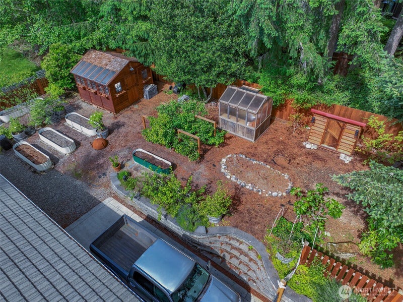 761 E Old Ranch Rd