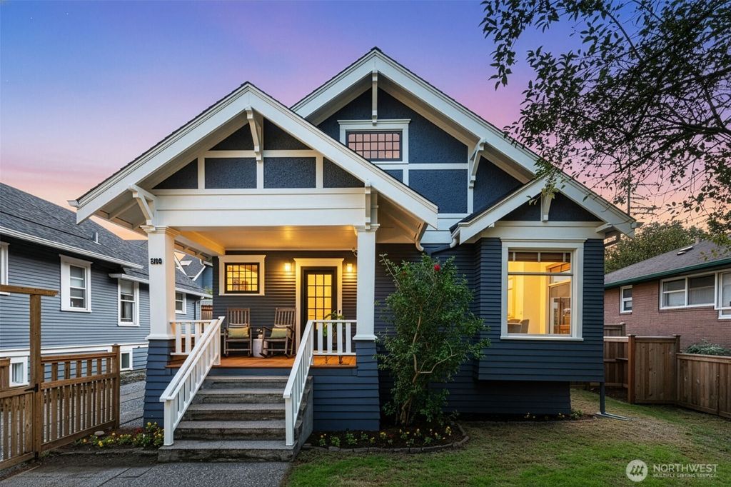 Photo of 5108 Meridian Avenue N, Seattle, WA 98103 (MLS # 2436218)