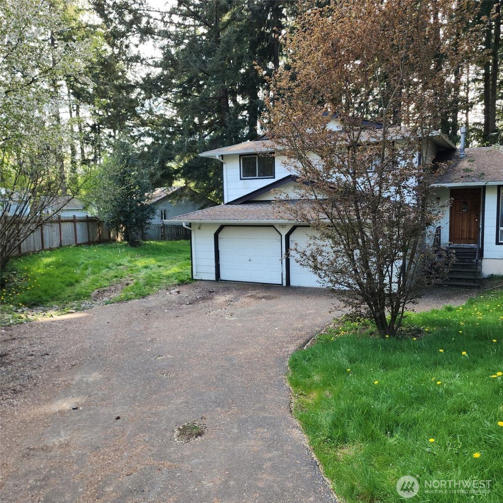 Photo of 7317 12th Court SE, Lacey, WA 98503 (MLS # 2510936)
