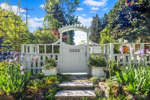 Photo of 7541 Seward Park Avenue S, Seattle, WA 98118 (MLS # 2538552)