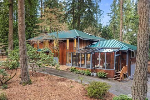 Photo of 3621 134th Avenue NE, Bellevue, WA 98005 (MLS # 2479178)