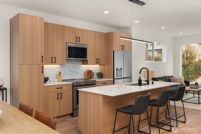 219 NE 75th Street