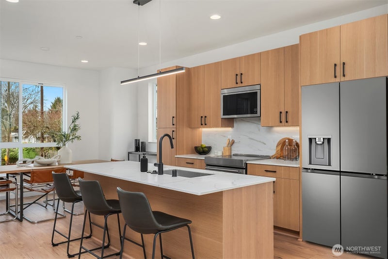 219 NE 75th Street