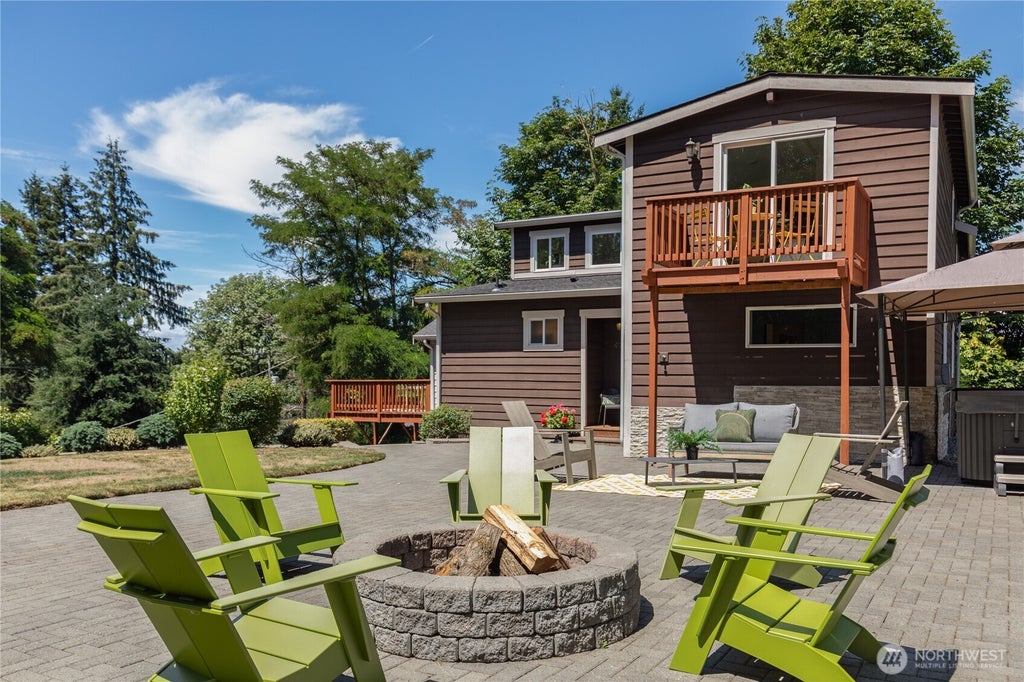Photo of 4921 S 107th Street, Tukwila, WA 98178 (MLS # 2553318)