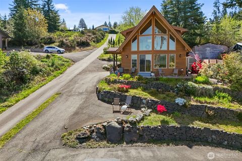 Photo of 101 E Pine Street, Union, WA 98592 (MLS # 2515718)