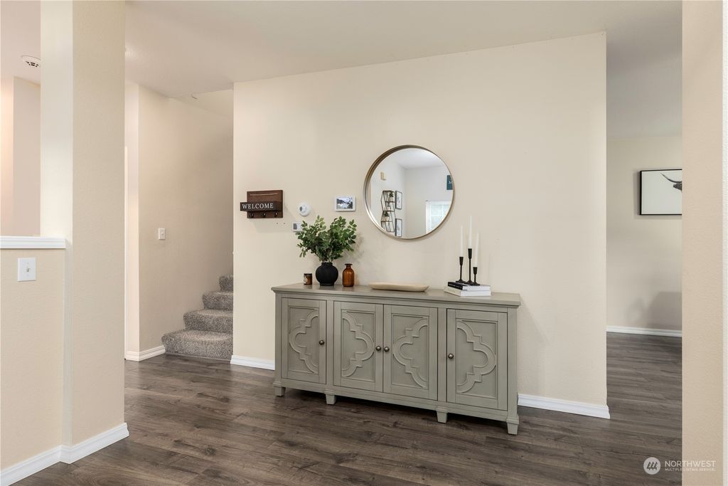 Photo of 556 S 51st Court, Renton, WA 98055 (MLS # 2250548)