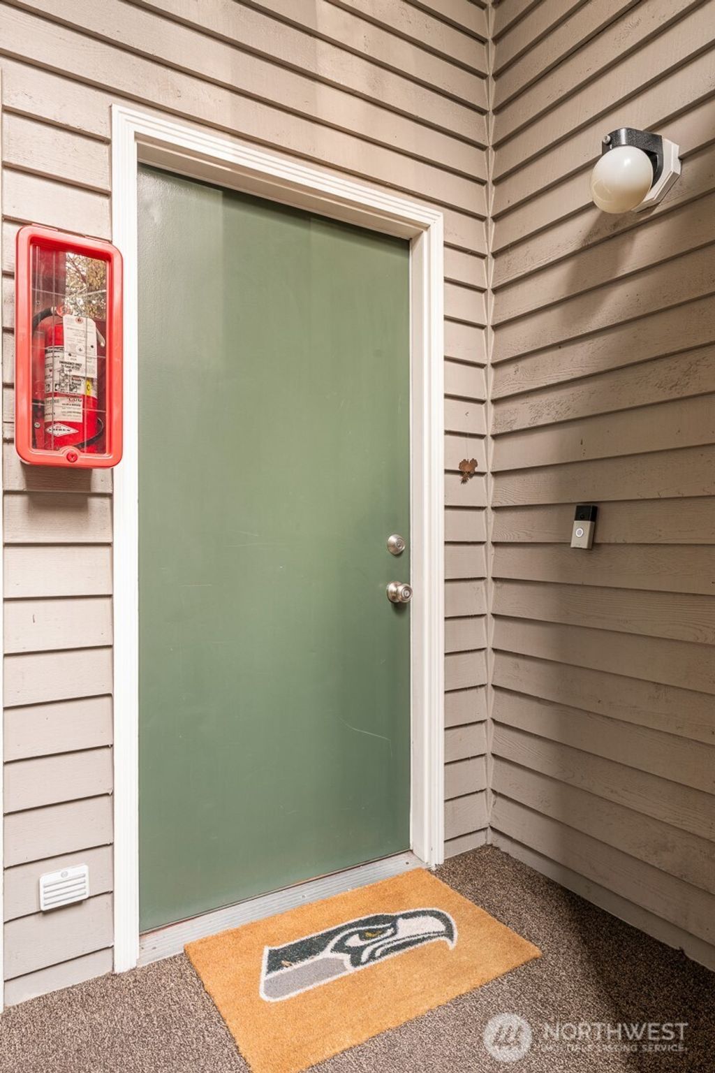 Photo of 9918 NE 144th Lane #406, Kirkland, WA 98034 (MLS # 2506524)