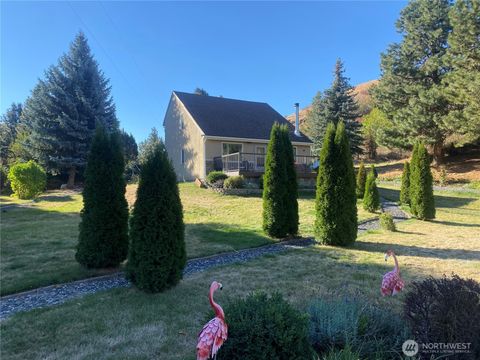 Photo of 60 Pataha Canyon Ln, Pomeroy, WA 99347 (MLS # 2491995)