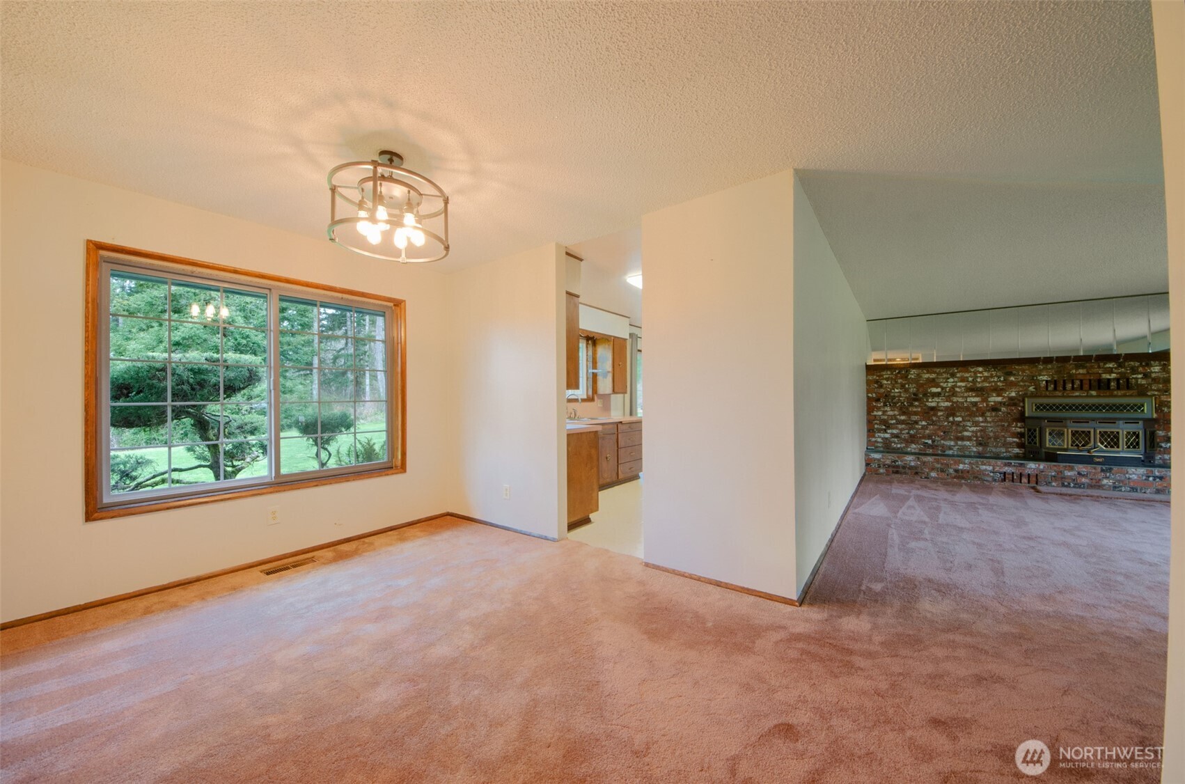 1487 Centralia Alpha Road