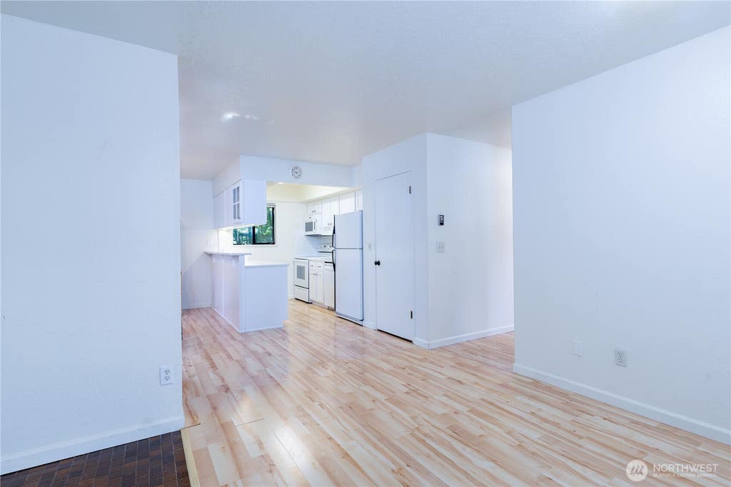 Photo of 8603 244th St SW ST #2A, Edmonds, WA 98026 (MLS # 2571594)