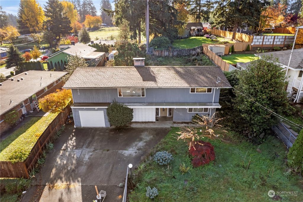 Photo of 16049 SE 131st Street, Renton, WA 98059 (MLS # 2179385)