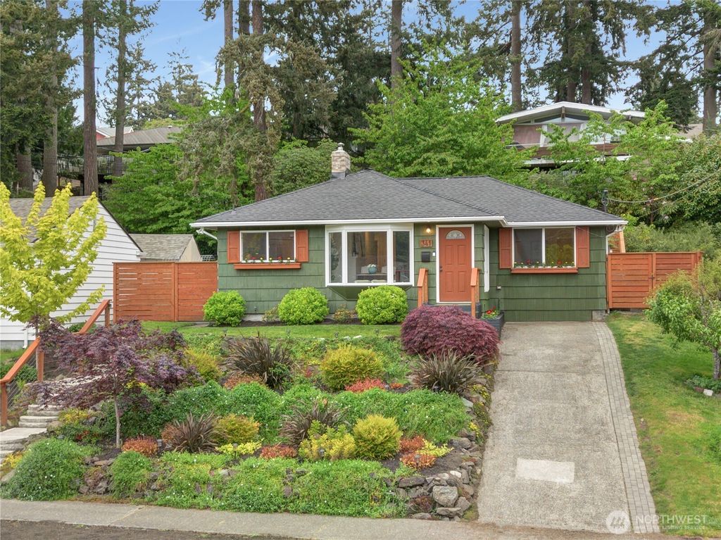 Photo of 341 Del Monte Avenue, Fircrest, WA 98466 (MLS # 2520156)