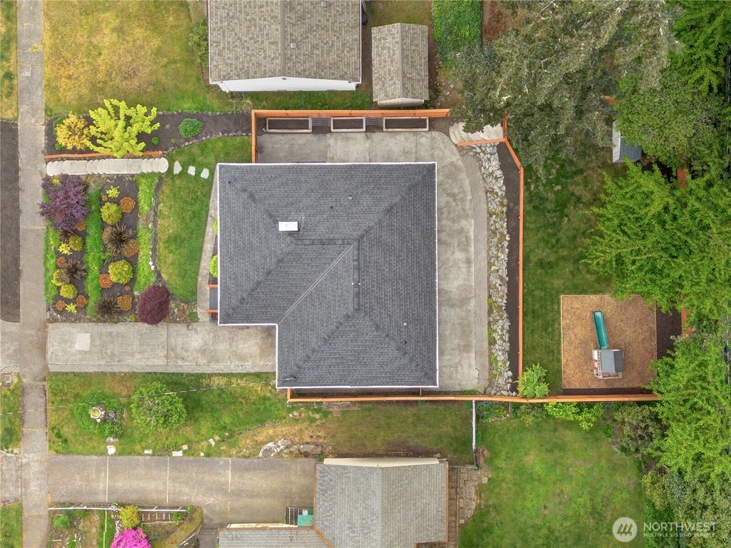 Photo of 341 Del Monte Avenue, Fircrest, WA 98466 (MLS # 2520156)