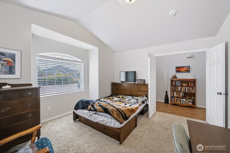 1300 W Marina Drive 26