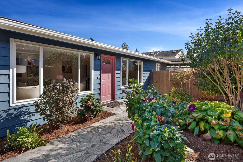 Photo of 12103 Gibson Road, Everett, WA 98204 (MLS # 2590953)