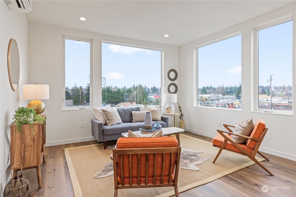 Photo of 9221 B 25th Avenue SW, Seattle, WA 98106 (MLS # 2184578)