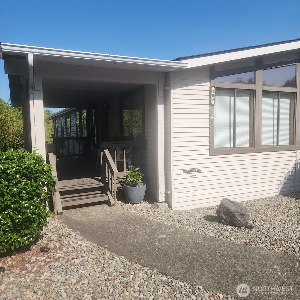 Photo of 1402 22nd Street NE #503, Auburn, WA 98002 (MLS # 2435933)