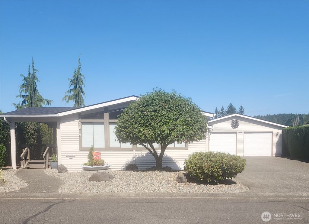 Photo of 1402 22nd Street NE #503, Auburn, WA 98002 (MLS # 2435933)